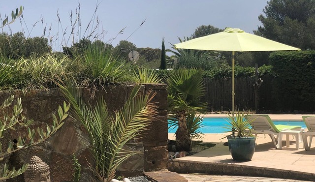 Apartment 7 Rooms, 120 m² in villa St Raphael/Boulouris