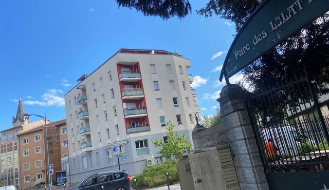 Apartment 85m2 short term rental 1 month 2 months 3 months max available