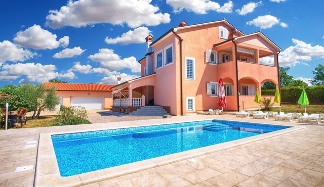 Apartment 870/16624 (Istria - Labin), 6000m from the beach