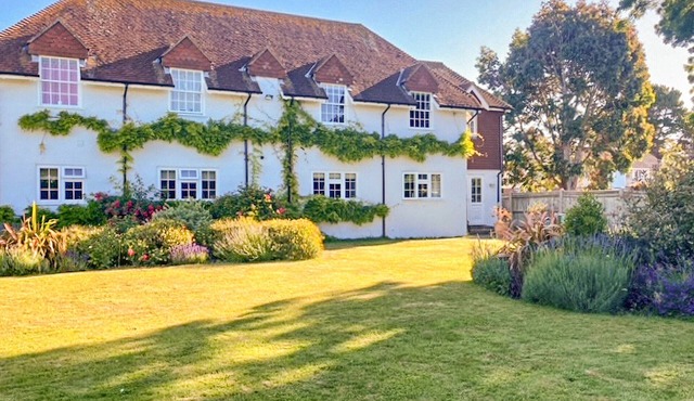 Apartment 9 Barton Manor - UK40051