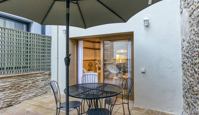 Apartment 'Apartaments Can Gibert - Palleret' with Private Terrace and Wi-Fi