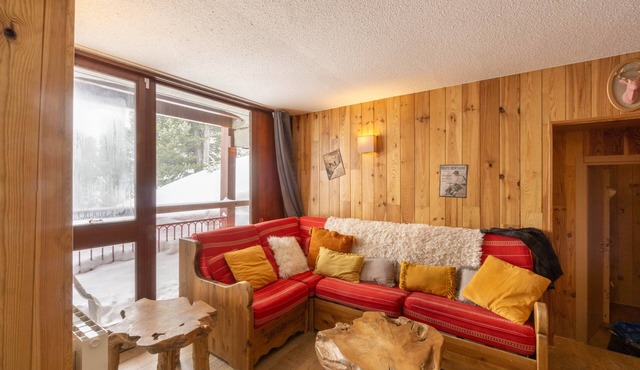 Apartment 'Arc 2000' with Mountain View and Balcony