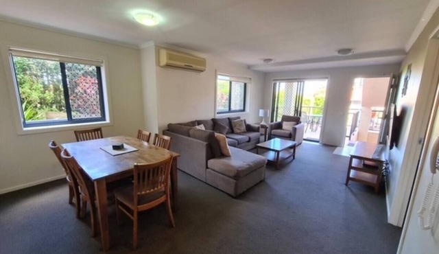 Apartment across from Flynns Beach