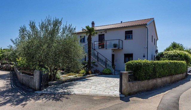 Apartment Aki Antonela