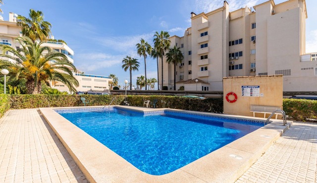 Apartment 'Albir Playa' with Sea View, Wi-Fi and Air Conditioning