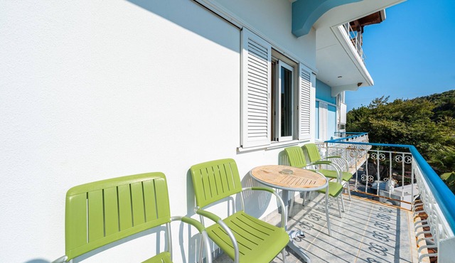 Apartment 'Alex Bar 7' with Sea View, Wi-Fi and Air Conditioning