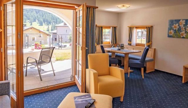 Apartment Allegra Sur 102 in Zuoz - 4 persons, 1 bedrooms