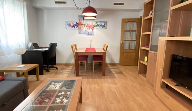 Apartment Aluche for 4 people with free parking