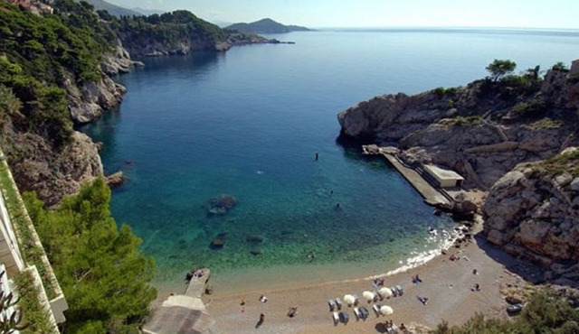 Apartment Amela - Two Bedroom Apartment with Balcony
