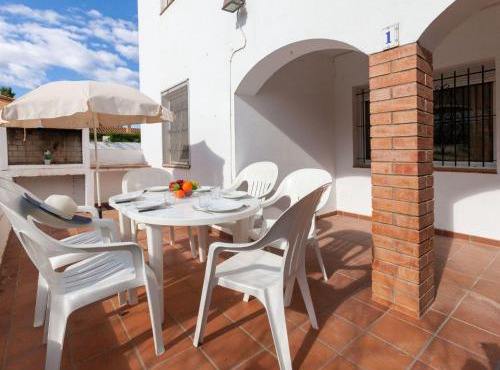 Apartment Anfora 1 by Interhome