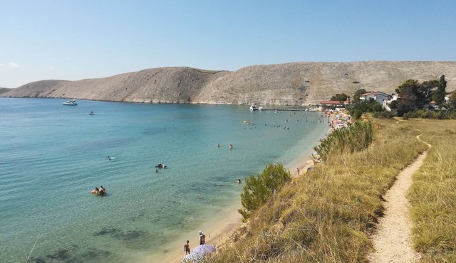 Apartment Ana - great location, near the beach A2(4) - Vlasici, Island Pag, Croatia
