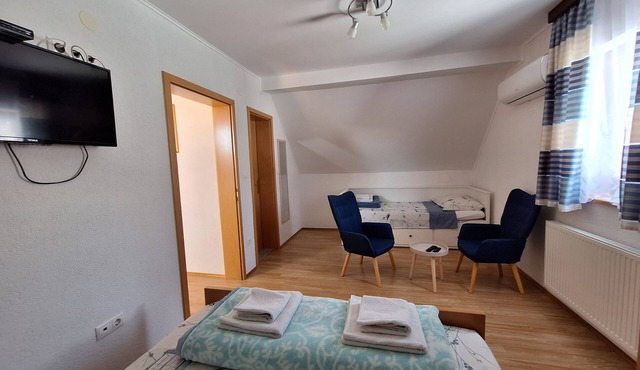 Apartment and Rooms Matej & Mateja (114431-A1) - Plitvicka Jezera