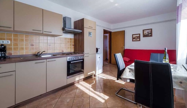 Apartment Anka 2 with Balcony
