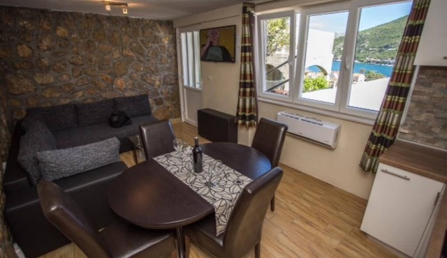 Apartment Any