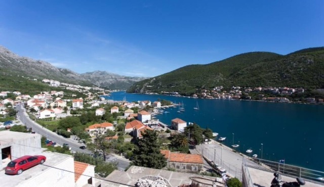 Apartment Any - One Bedroom Apartment with Terrace and Sea View