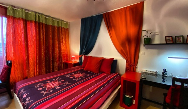 Apartment-Apartment-Ensuite-Balcony