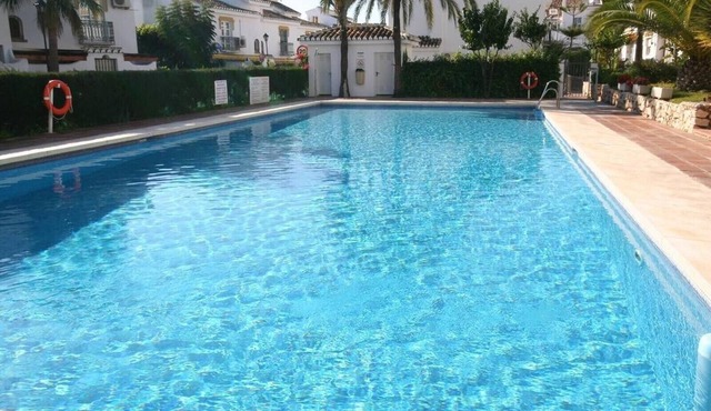 Apartment 'Apart Mijas playa Club - La Cala' near Beach with Shared Pool, Open Terrace, A/C & Wi-Fi