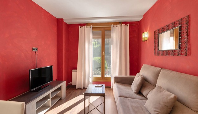Apartment 'Apartamento Rica' with Private Terrace, Wi-Fi and Air Conditioning