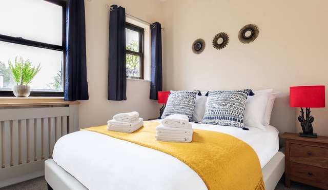 Apartment-Apartment-Ensuite with Bath-Promenade Apartment#