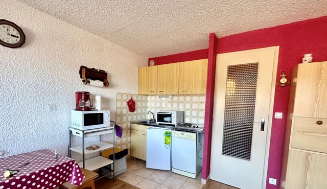 Apartment 'Appartement Sous Berthet - 4 Pers' with Mountain View, Balcony and Wi-Fi