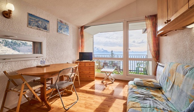 Apartment 'Appartement Avec Balcon St Honore'