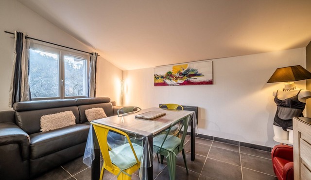 Apartment 'Appartement Coté Montagne' with mountain view, air conditioning