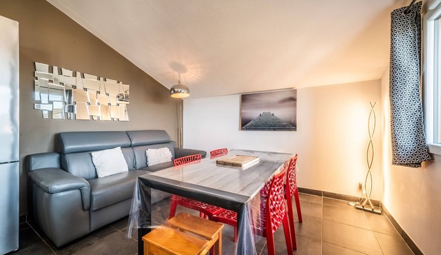 Apartment 'Appartement Coté Lac' with Lake View, Air Conditioning