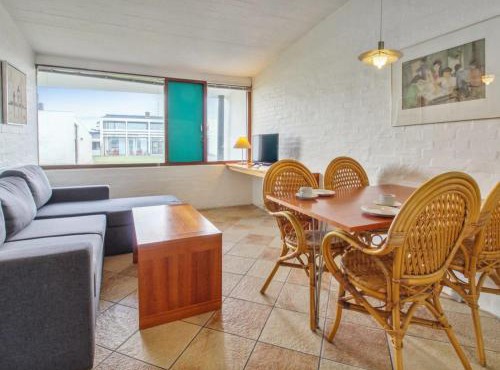 Apartment Arian - 500m from the sea by Interhome