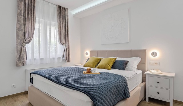Apartment - ArijanEntire rental unit in Kaštel Novi, Croatia