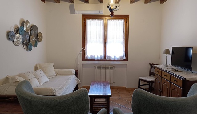 Apartment 'Arriate' with Shared Terrace, Wi-Fi and Air Conditioning