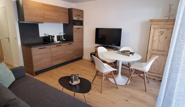 Apartment "Aspen Park 106" with Private Terrace & Wi-Fi