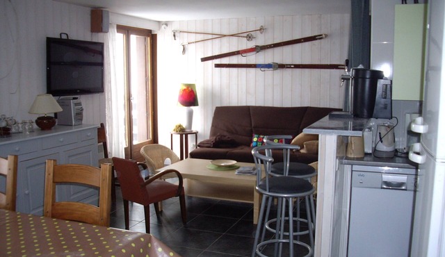 APARTMENT AT THE FOOT OF THE SLOPES 8 PEOPLE