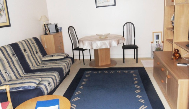 Apartment at the end of the street, 150m from the beach.