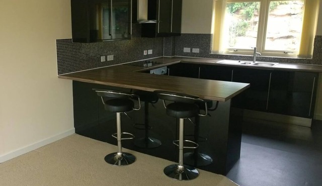 Apartment at Your Travel Stop Craggside