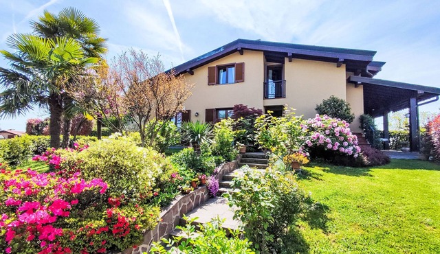 Apartment Azalea by Interhome