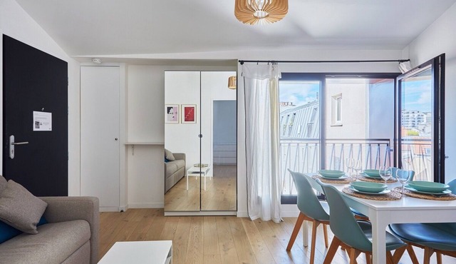 Apartment Boulogne Facing the "passage"