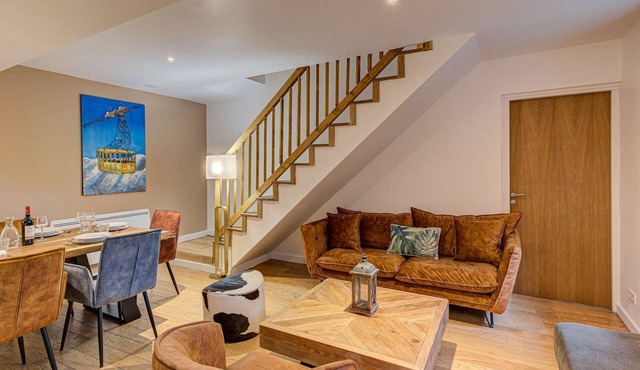Apartment Biolay - Alpes Travel - Central Chamonix (sleeps 6)