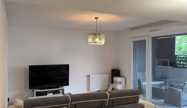 Apartment bedroom + sofa bed