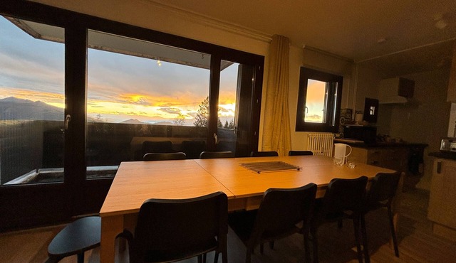 Apartment 'Bel Appart Vue Pistes Et Montagnes' with Mountain View and Balcony