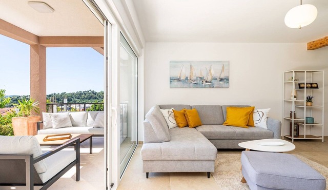 Apartment Bella Vista - Two Bedroom Apartment with Sea View