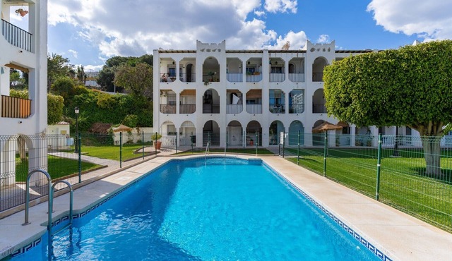 Apartment 'Benalmadena 2' with Sea View, Wi-Fi and Air Conditioning
