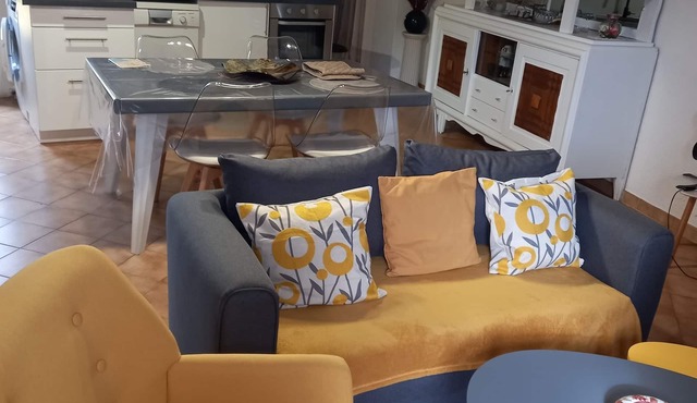 APARTMENT Between sea and mountains