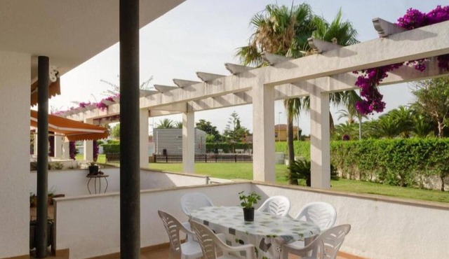Apartment 'Birds and Nature' with Sea View, Wi-Fi and Air Conditioning