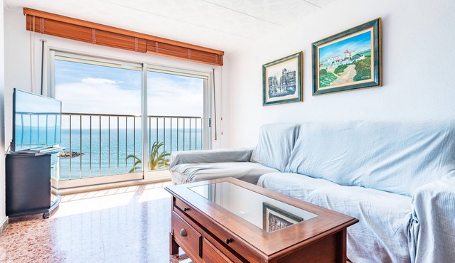 Apartment 'Blau Mar' with Sea View, Wi-Fi and Air Conditioning