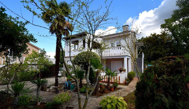 Apartment Borosak near the Beach
