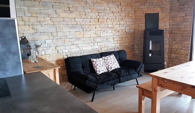 Apartment BOUQUETIN in new chalet with view of Lake Matemale sleeps 8