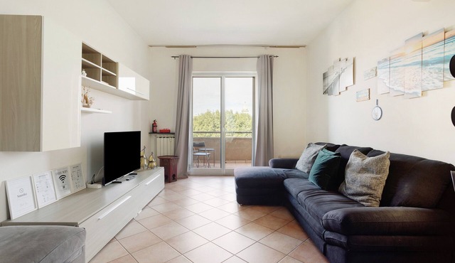 Apartment 'Burago Flat' with Balcony, Wi-Fi and Air Conditioning