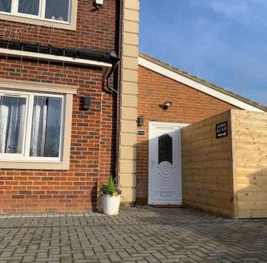 Apartment C, a one bedroom Flat in south London