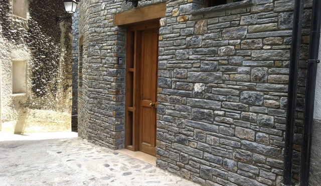 Apartment Cal Bartomeu for 2 people in Llavorsi Catalan Pyrenees