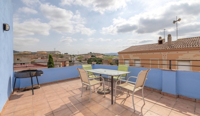 Apartment 'Cal Capdevila Dúplex' with Mountain View, Wi-Fi and Air Conditioning